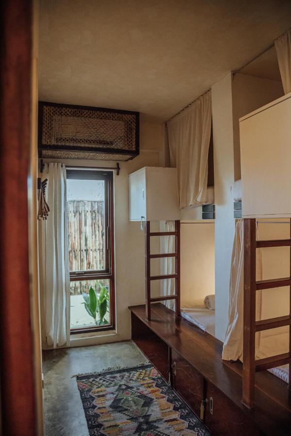 Vedya Boutique Hostel General Luna  Exterior photo